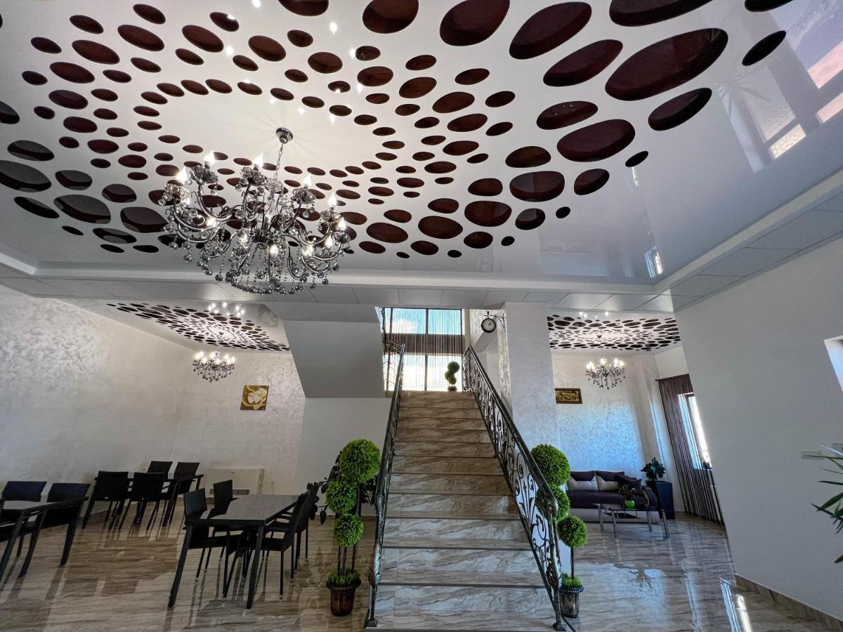 Târgu Jiu Motel Infinit מראה חיצוני תמונה