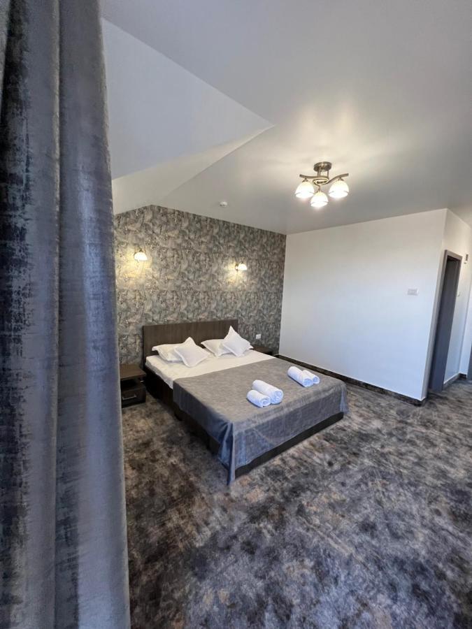 Târgu Jiu Motel Infinit מראה חיצוני תמונה