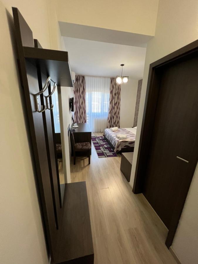 Târgu Jiu Motel Infinit מראה חיצוני תמונה