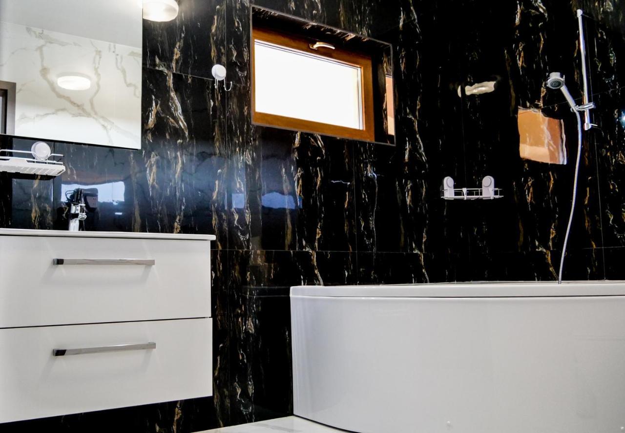Târgu Jiu Motel Infinit מראה חיצוני תמונה